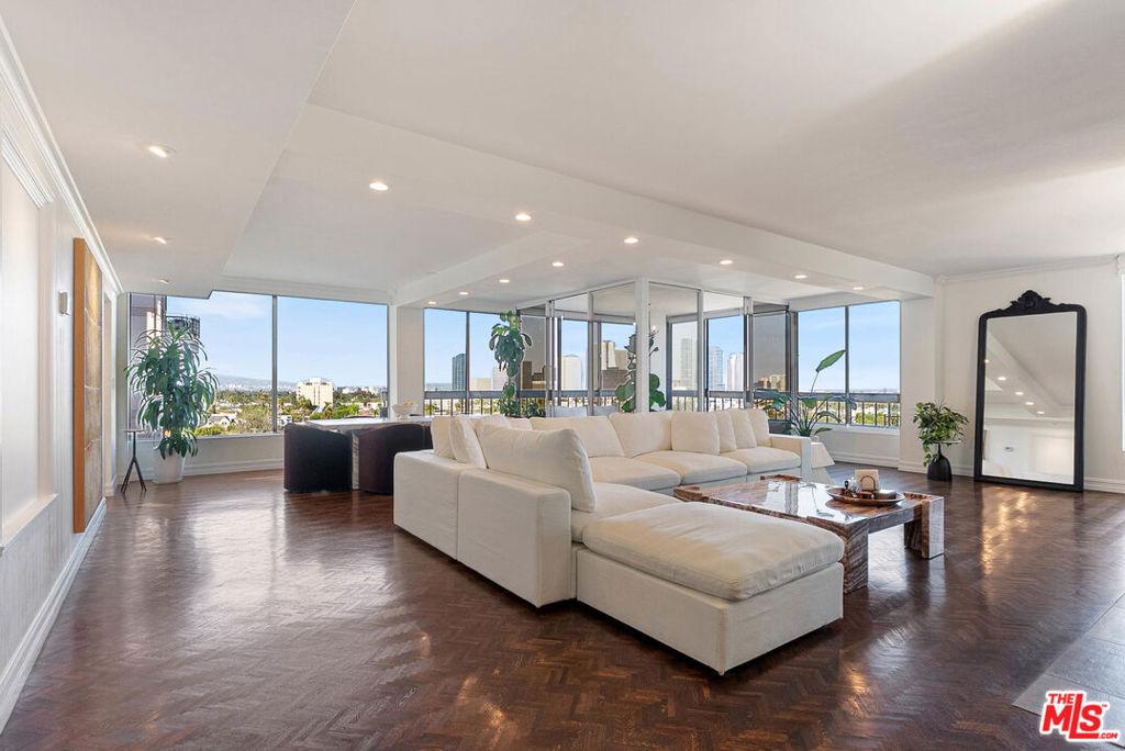 MLS #25586265 image #0