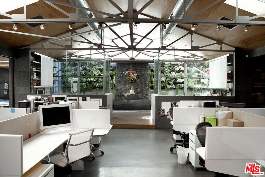 MLS #25587303 image #0