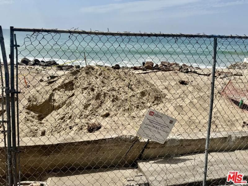 MLS #25589117 image #0