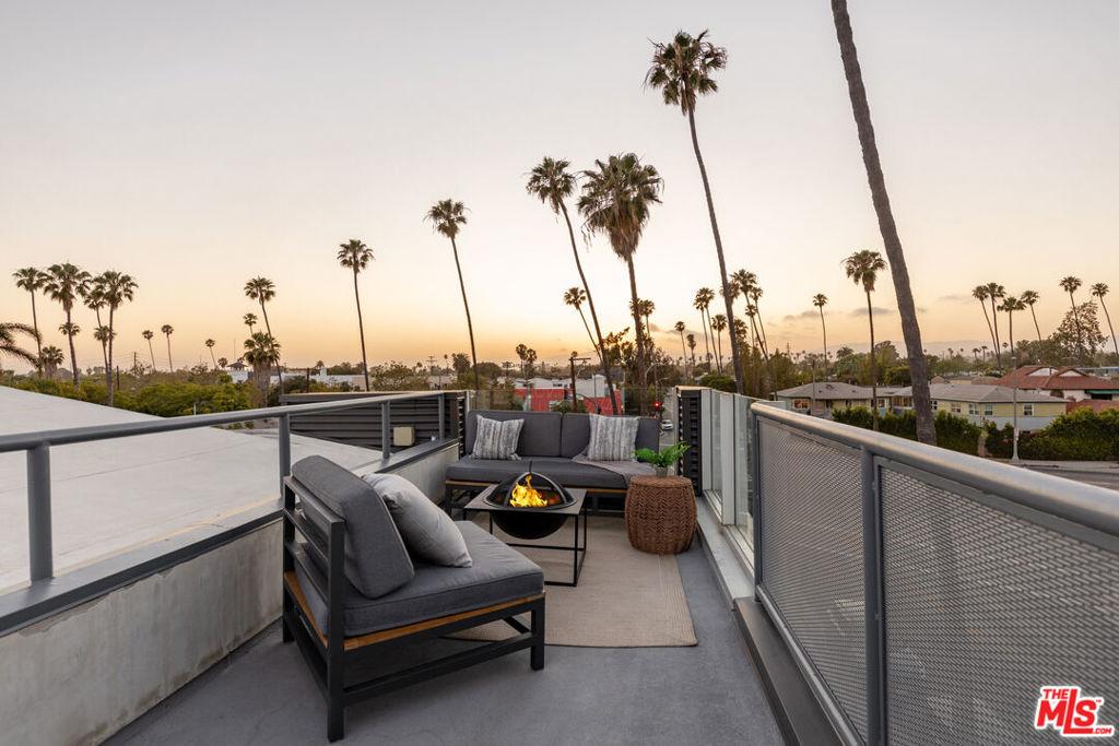 MLS #25591017 image #0