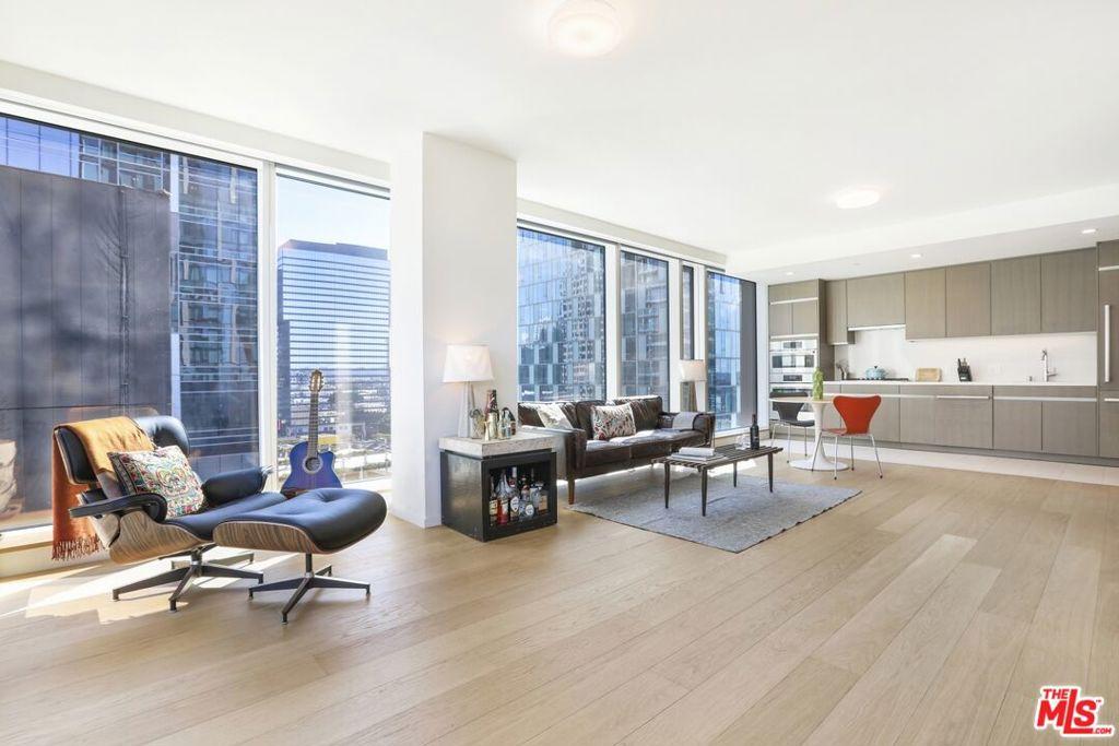 MLS #25591577 image #0