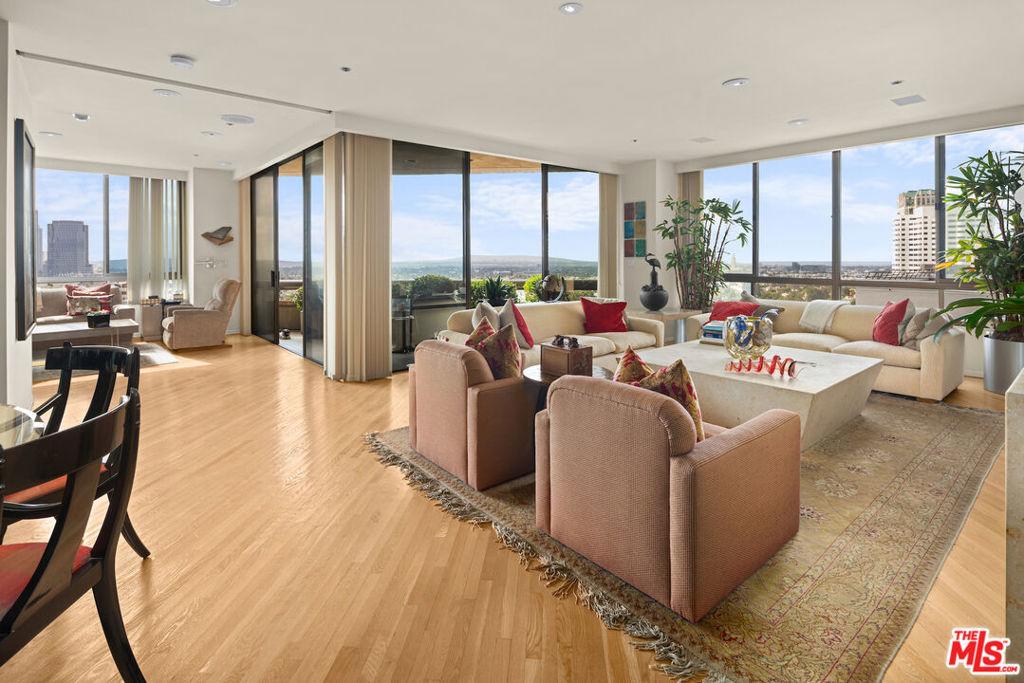 MLS #25591761 image #0