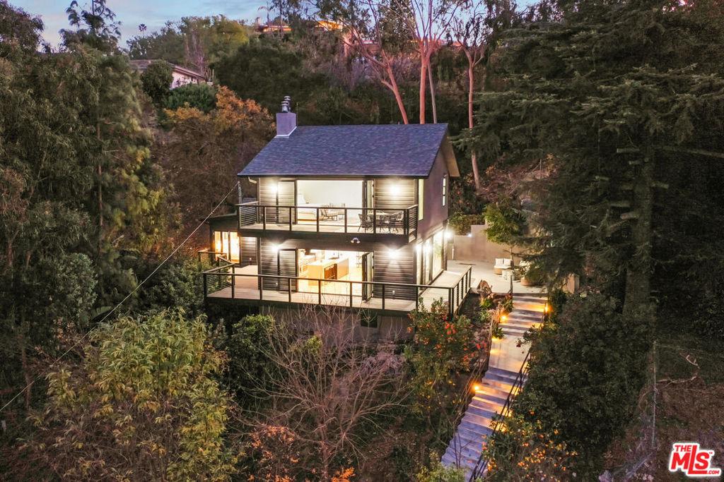 MLS #25485385 image #0