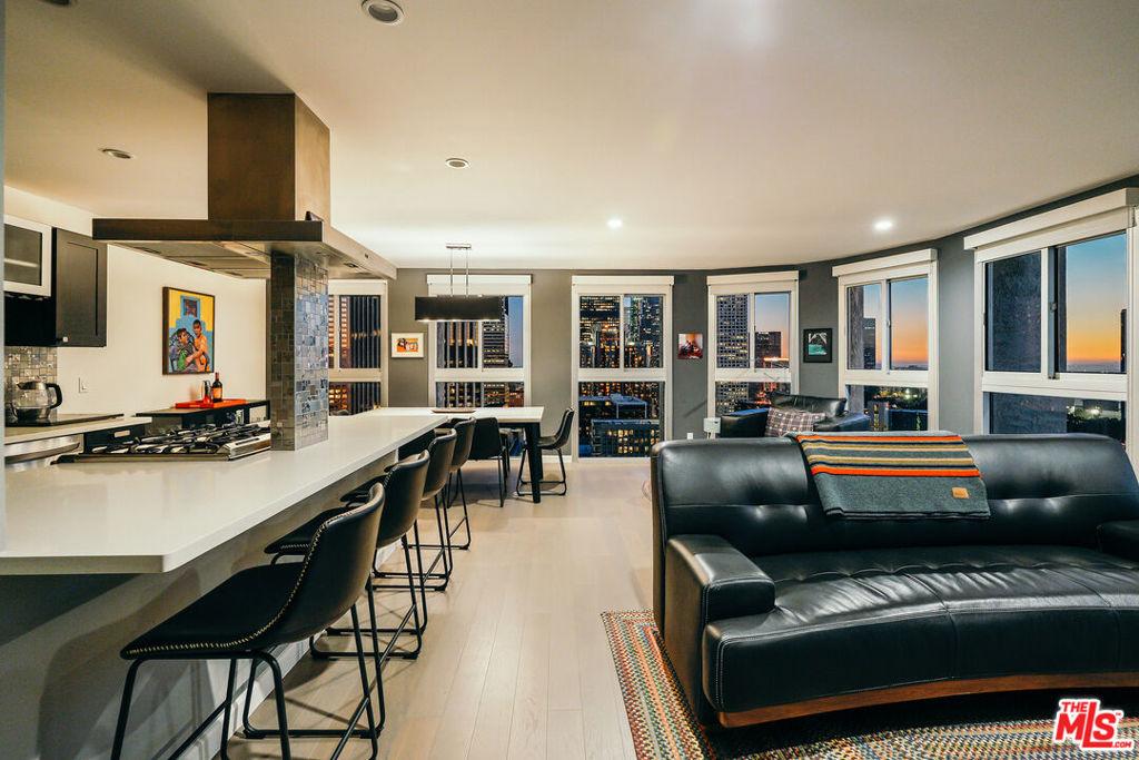 MLS #25592269 image #0