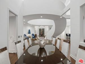 MLS #25592607 image #0