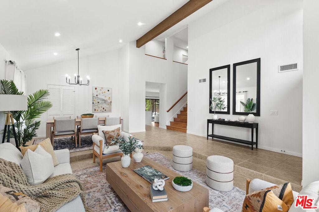 MLS #25593067 image #0