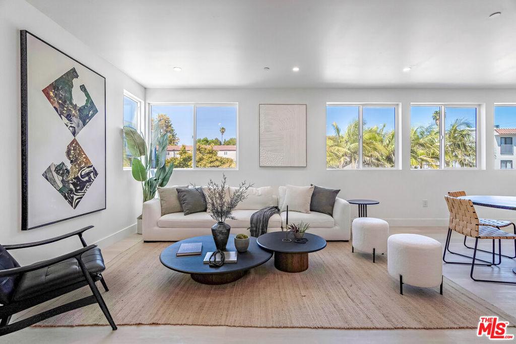 MLS #25593119 image #0