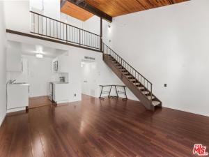 MLS #25593773 image #0