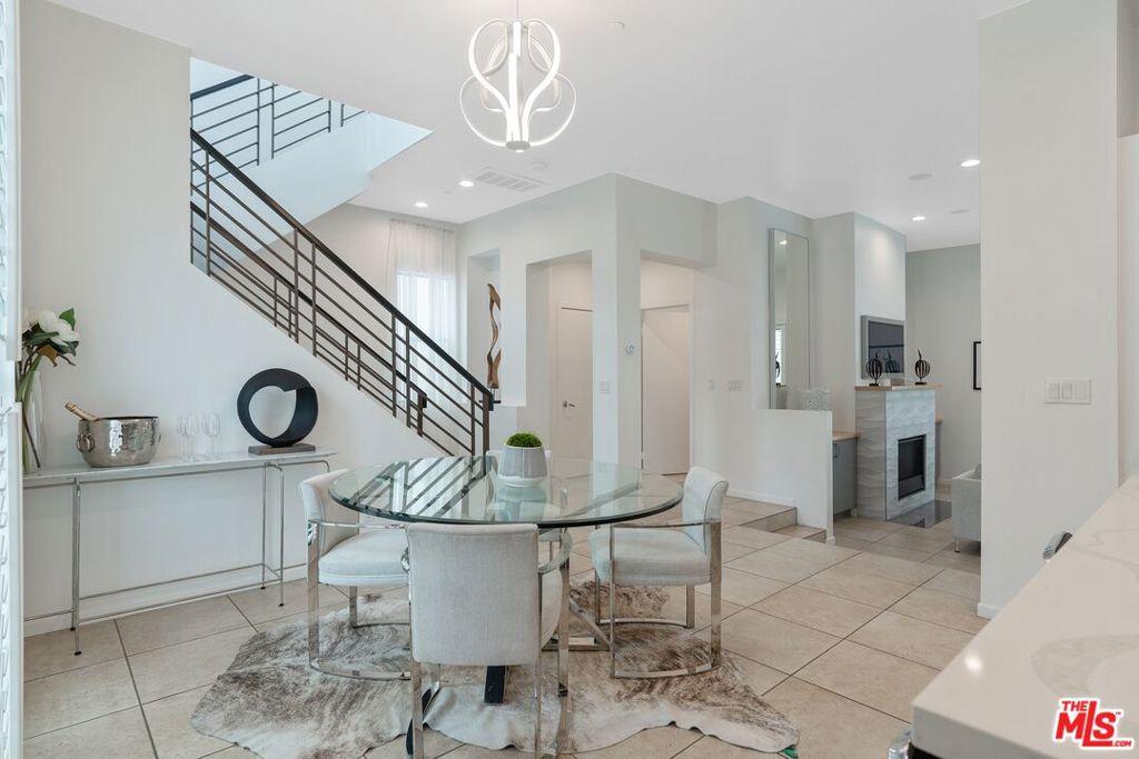 MLS #25594029 image #0