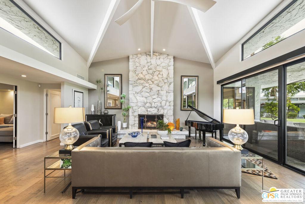 MLS #25595639PS image #0