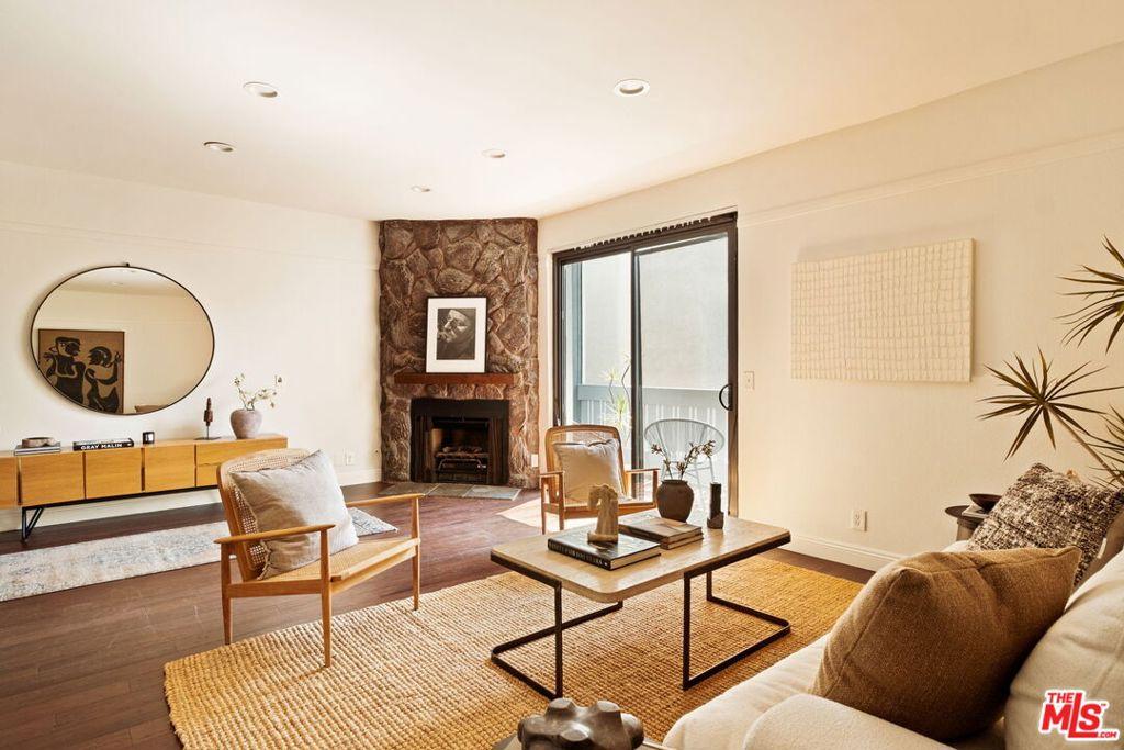 MLS #25595943 image #0