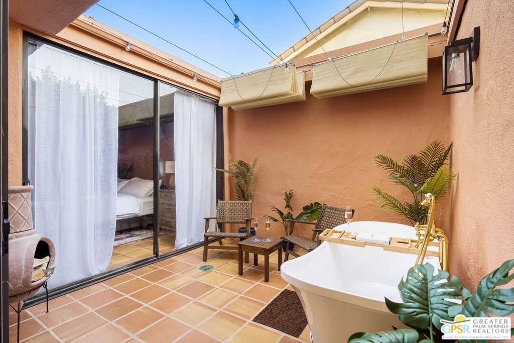 MLS #25595969PS image #0