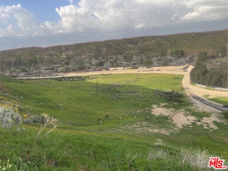 MLS #25596427 image #0