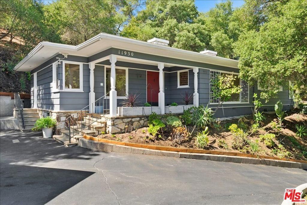 MLS #25596877 image #0