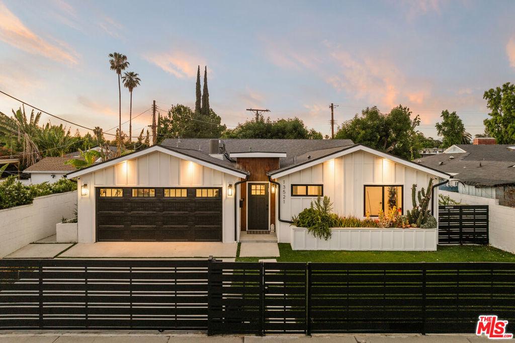 MLS #25597669 image #0