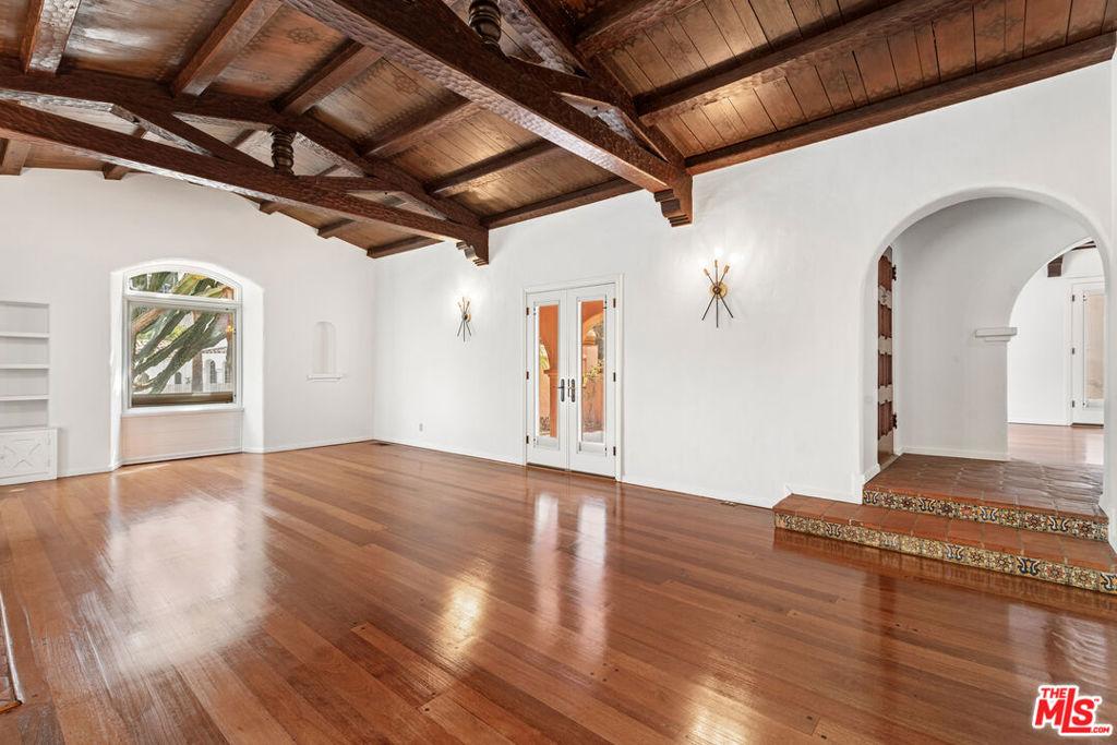 MLS #25598179 image #0