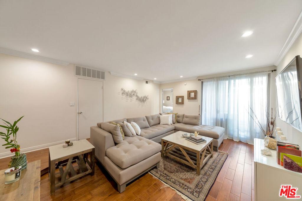 MLS #25599147 image #0