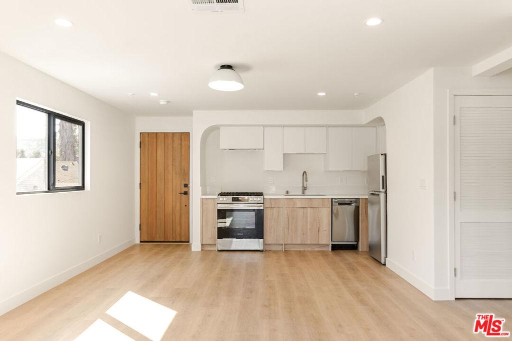 MLS #25599313 image #0