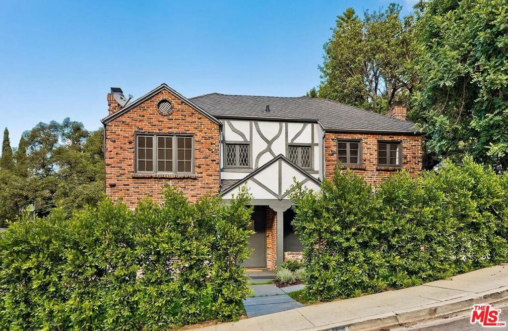 MLS #25600435 image #0