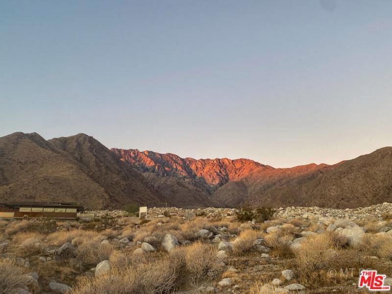 MLS #25600889 image #0