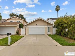 MLS #25602517PS image #0