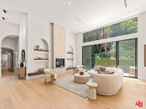 MLS #25582925 image #0