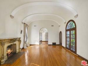 MLS #25603081 image #0