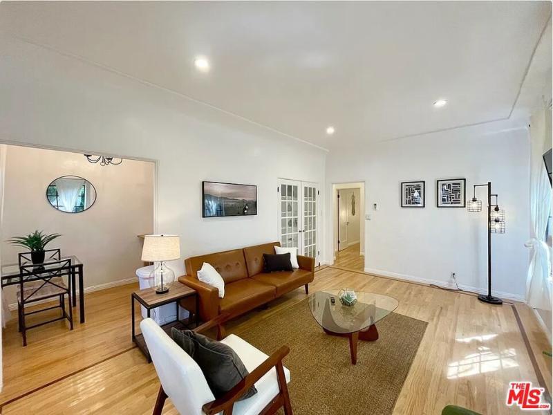 MLS #25603375 image #0