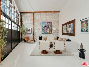 MLS #25603453 image #0