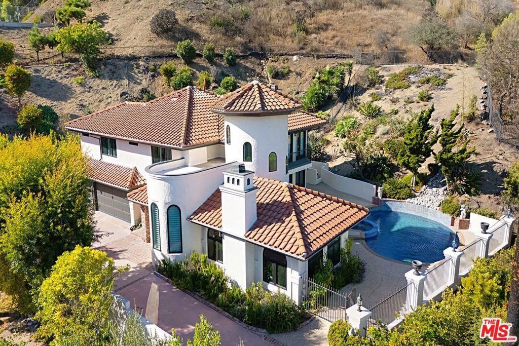 MLS #25604193 image #0