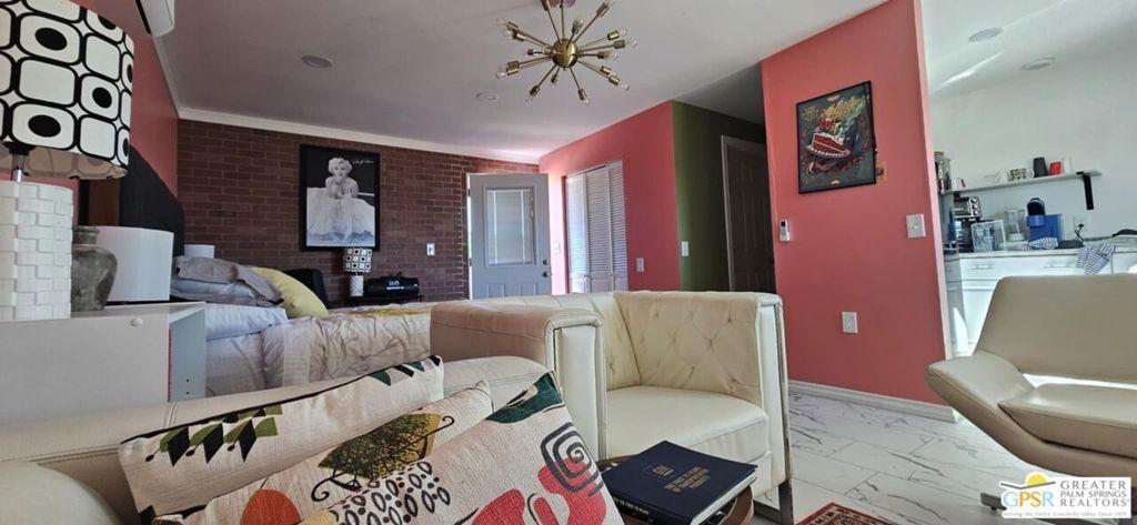 MLS #25604315PS image #0