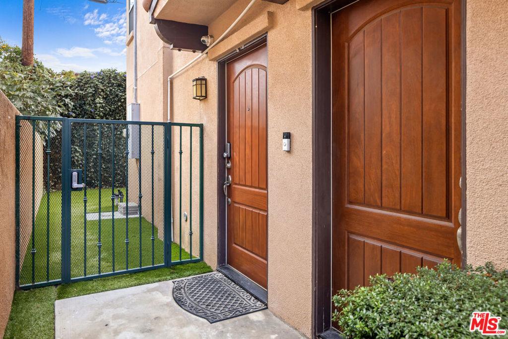 MLS #25604429 image #0