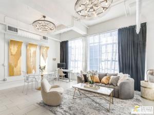 MLS #25604699PS image #0