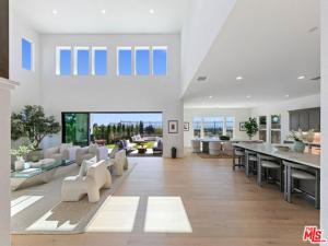 MLS #25605585 image #0