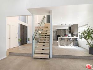 MLS #25606075 image #0