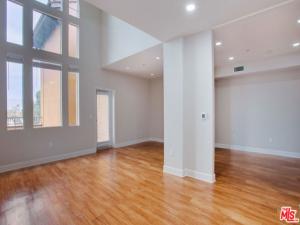 S Hauser BL #4-430 Los Angeles CA 90036 MLS #25606607 41 MLS #25606607 image #0