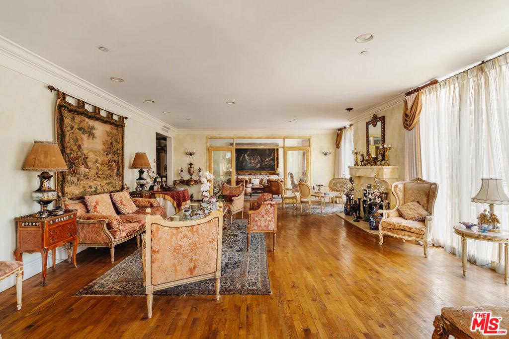 MLS #25606825 image #0