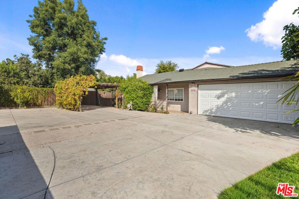 MLS #25606903 image #0