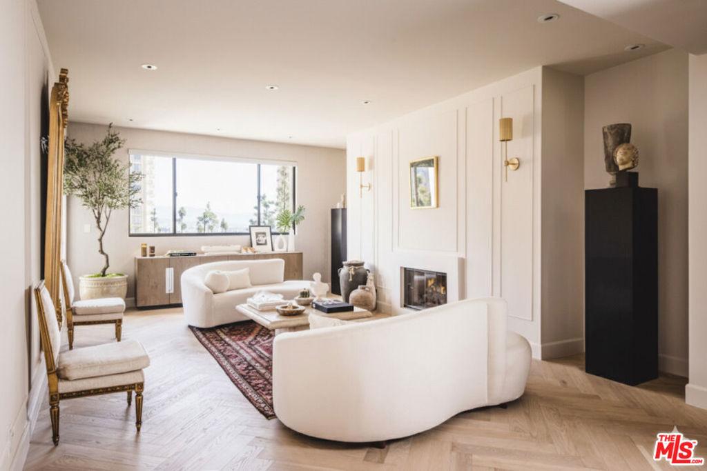 MLS #25607033 image #0