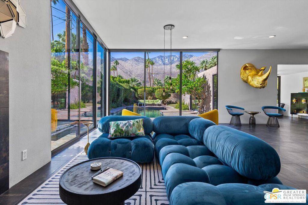 MLS #25607143PS image #0