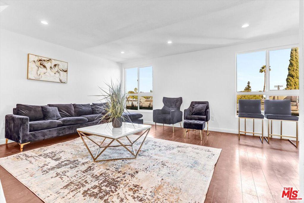 MLS #25607153 image #0