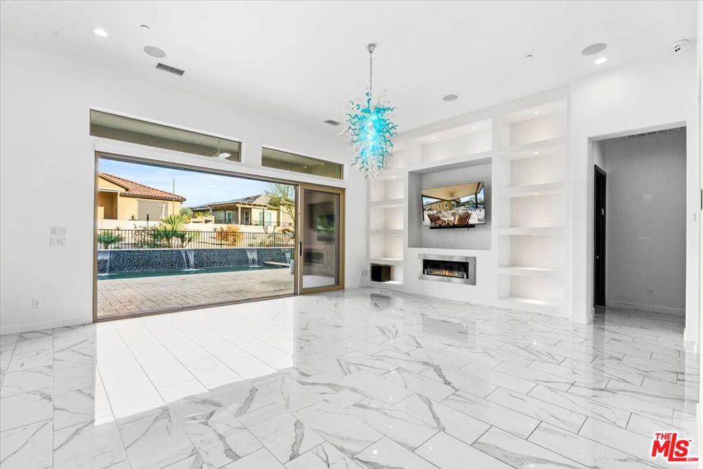 MLS #25608345 image #0