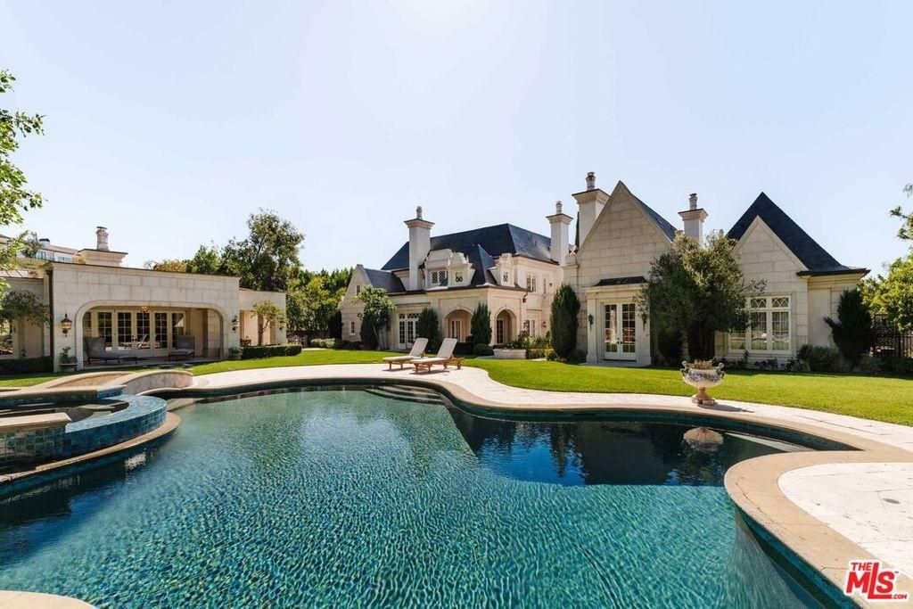 MLS #25608625 image #0