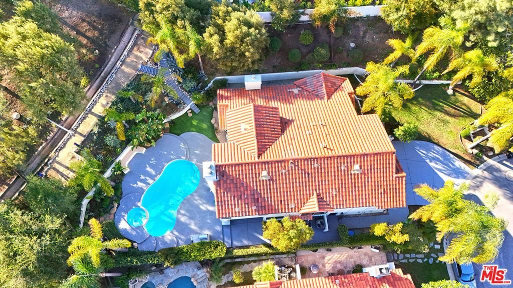 MLS #25608627 image #0