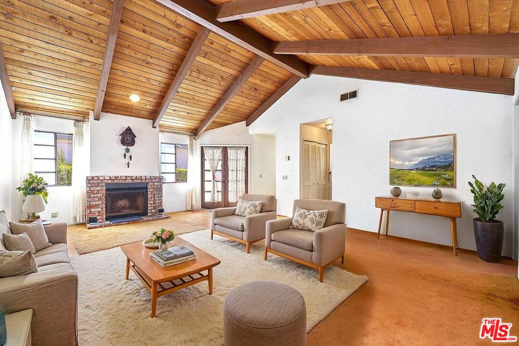 MLS #25609095 image #0