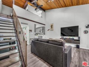 MLS #25609121 image #0