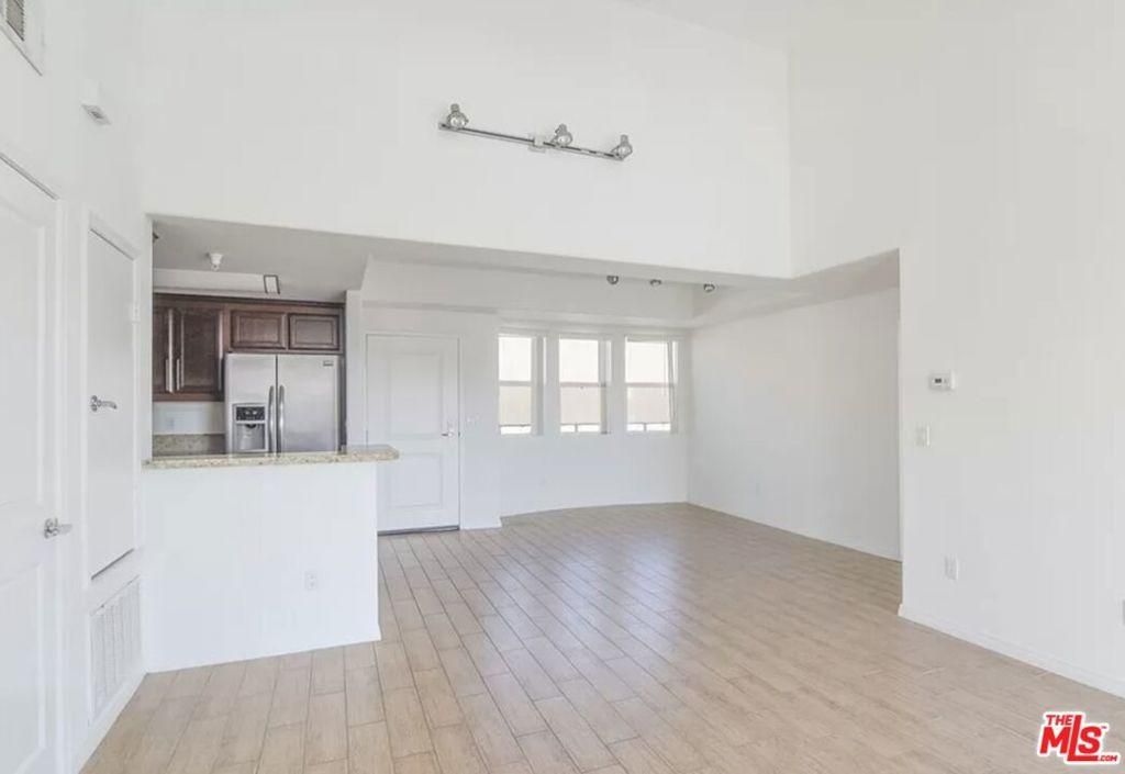 MLS #25609187 image #0