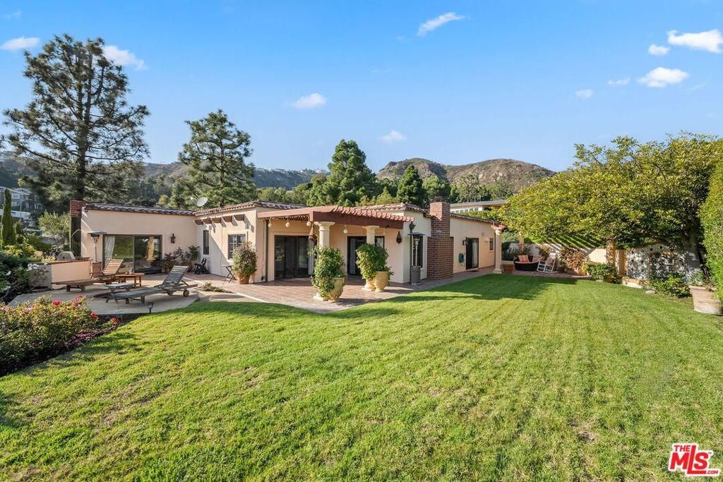 MLS #25609323 image #0