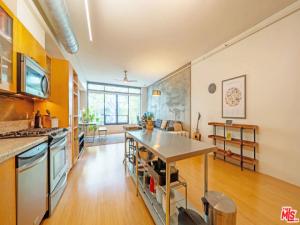 MLS #25609487 image #0