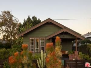 W 30th ST Los Angeles CA 90018 MLS #25520121 83 MLS #25520121 image #0